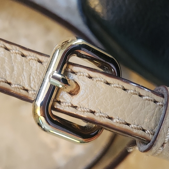 Kate Spade Elegant Black Crossbody Bag - Picture 7 of 10